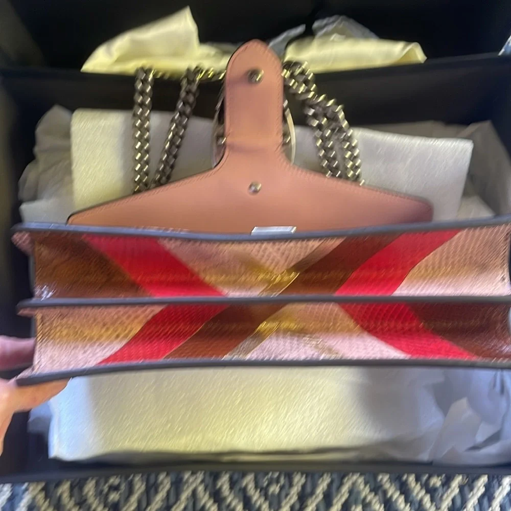 EUC Rare Gucci Python Dionysus Shoulder Bag. Worn only 1 time - Picture 5 of 16